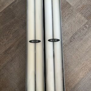 Root Gentry Ribbed Candles 18” White (4) 91867